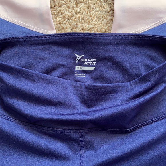 Women’s Old Navy Workout Leggings - Picture 4 of 4